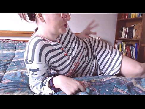 ❤️ Bu böyük qara xoruzu ağzına al kiçik qul Super seks az.porn-milf300.ru